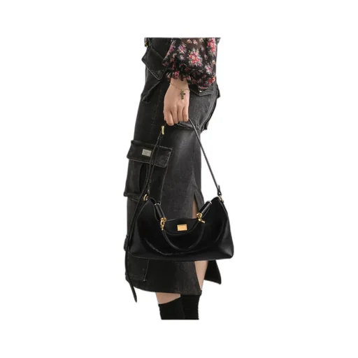 Dolce & Gabbana Logo Plaque Shoulder Bag
