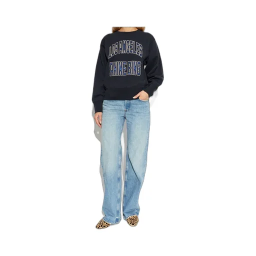Long-Sleeved Sweatshirt