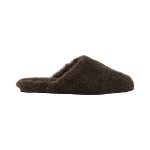 Flat Mules