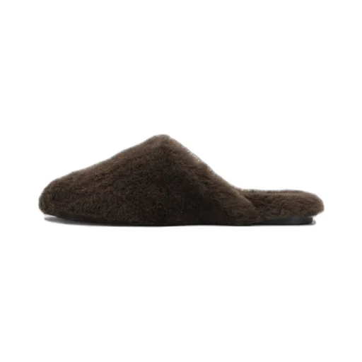 Flat Mules