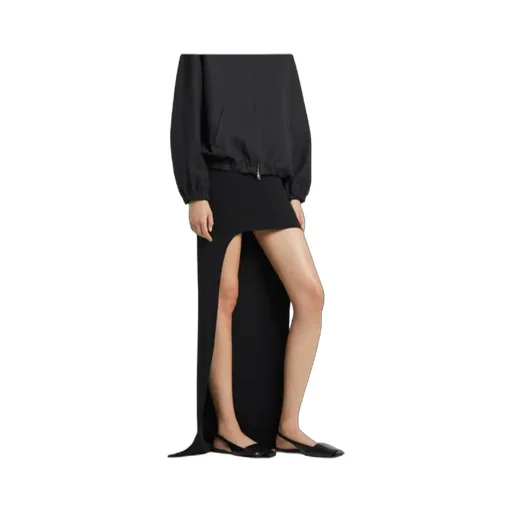 Circle-Edged Knitted Asymmetric Skirt