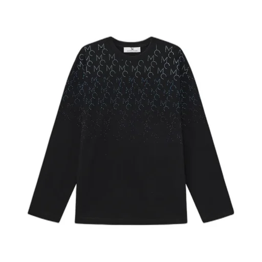 Long-Sleeved T-Shirt