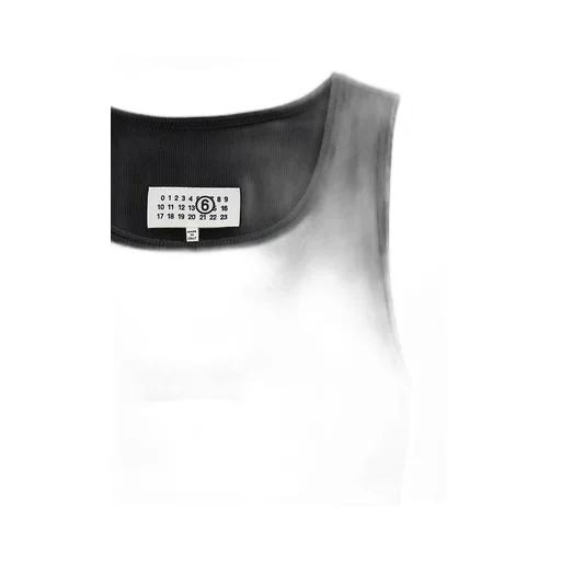 Mm6 Maison Margiela Plaque Sleeveless Tank Top