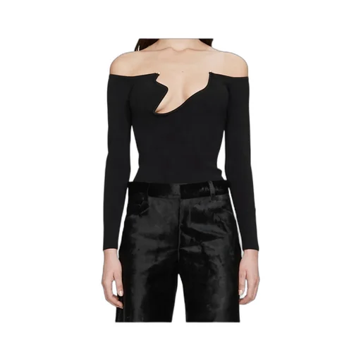 Curved Knit Long-Sleeved Top