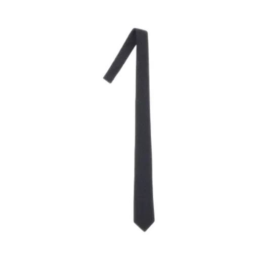Pointed Tie