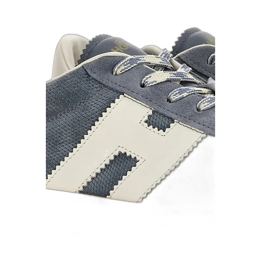 Hogan Logo-Patch Lace-Up Sneakers