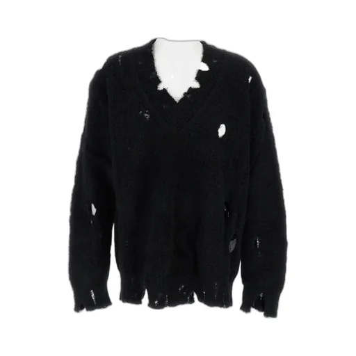 Long-Sleeved Knitwear