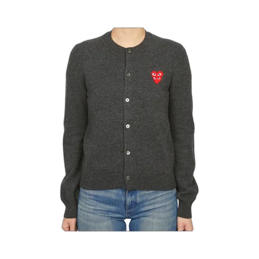 Long-Sleeved Knitwear