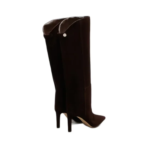 Pointed-Toe Boots