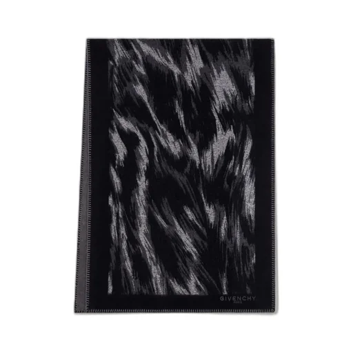 Scarf In Wool Jacquard With Animal Print