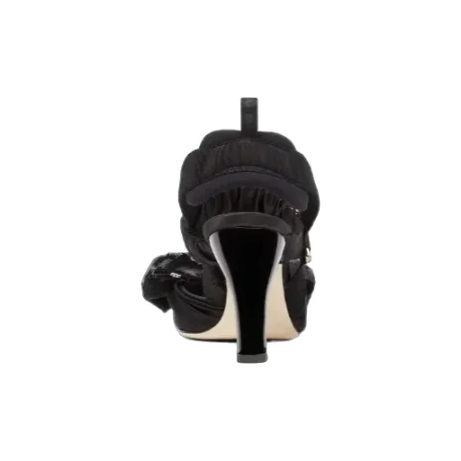 Fendi Colibrì Bow Embellished Singback Pumps