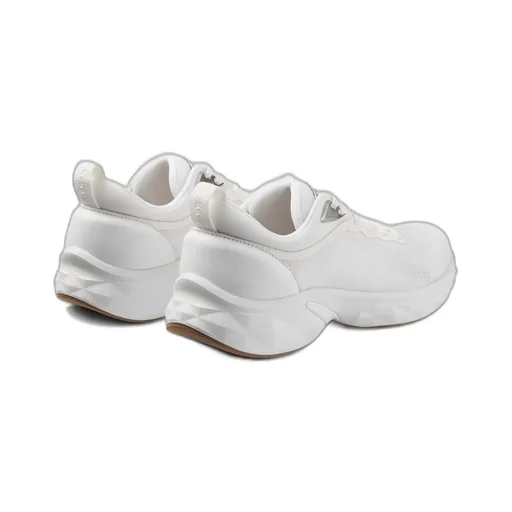 Diamond Run Sneakers