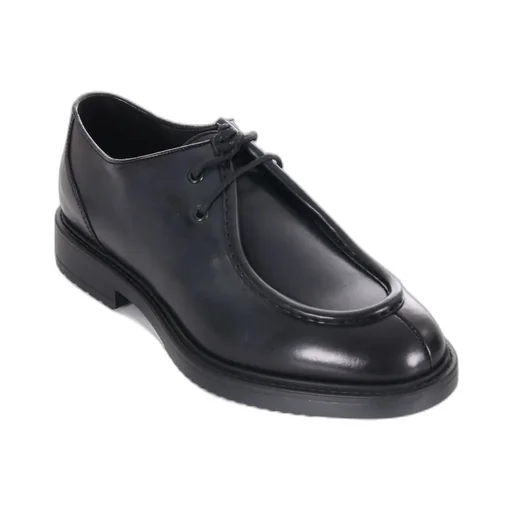 Doucal's Lace-Up Shoes