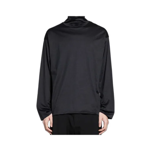 Long-Sleeved T-Shirt