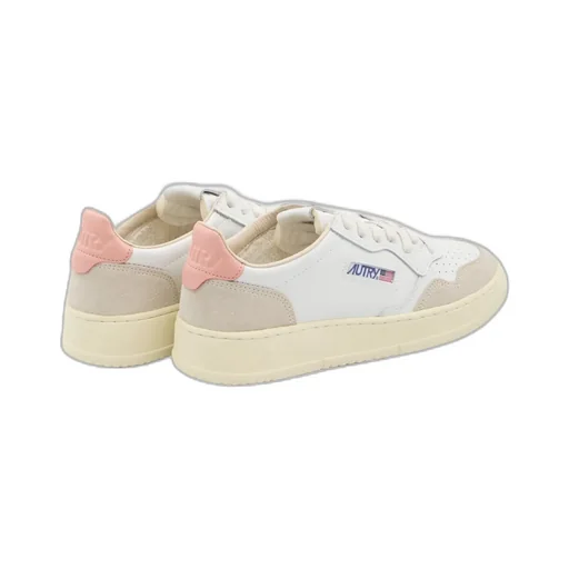 Autry Medalist Low Lace-Up Sneakers