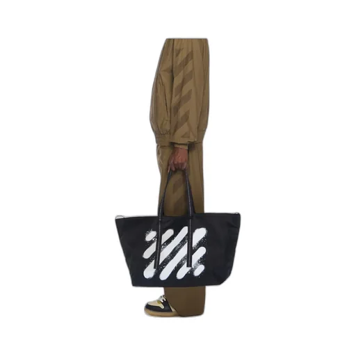 Diagonal Spray Day Tote Bag