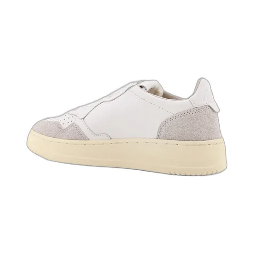Autry Medalist Low-Top Sneakers