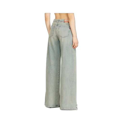 Diesel 1978 D-Akemi Flared Jeans