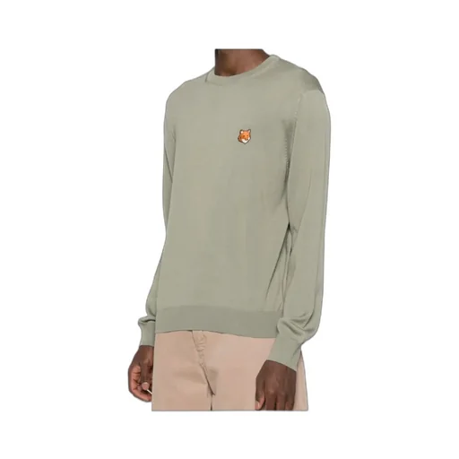 Long-Sleeved Pullover