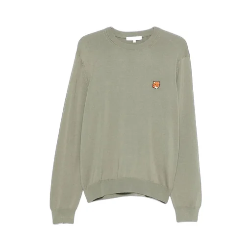 Long-Sleeved Pullover