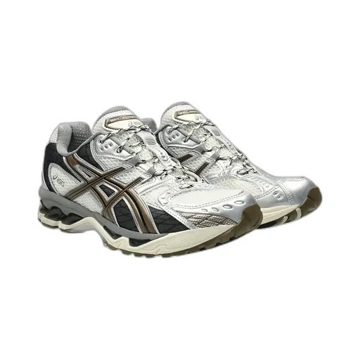 Gel Nimbus Sneakers