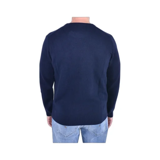 Round Neck Sweater