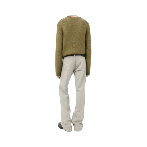 Straigh-Leg Jeans