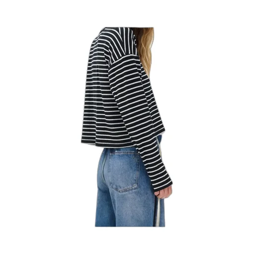 Knitted Striped Long-Sleeved T-Shirt