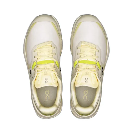 Cloudvista Sneakers