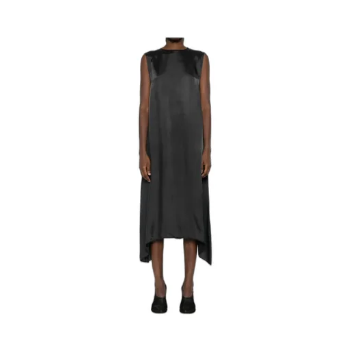Sleeveless Asymmetric Dress