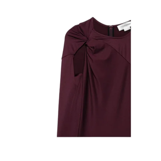 Twist-Detail Cut-Out Top