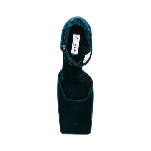 Square D'orsay Pumps In Velvet