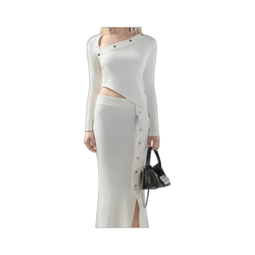 Ribbed-Button Long-Sleeved Top