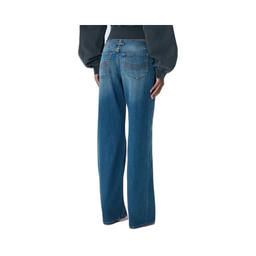 Zip-Detail Jeans