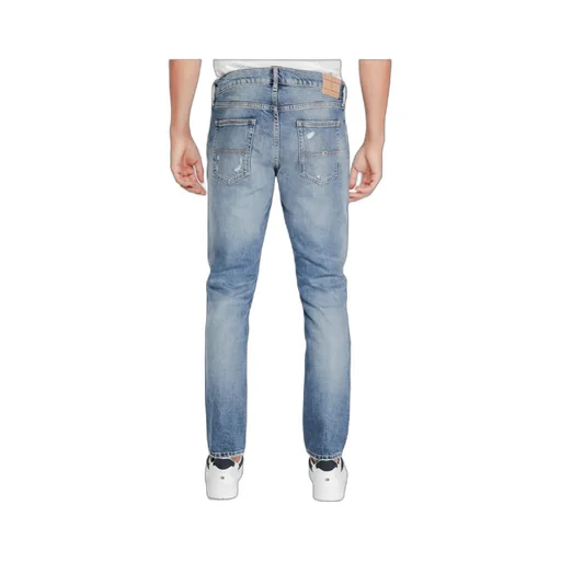 Belt Loop Jeans