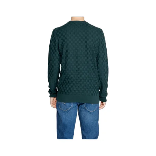 Long-Sleeved Knitted Pullover