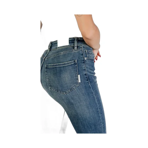 Jeans With Belt Loops