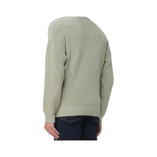 Long-Sleeved Knitted Shirt