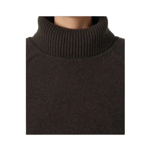 North Woods Turtleneck