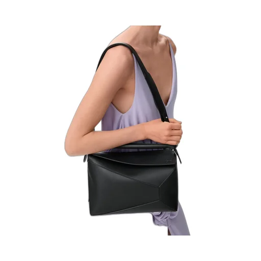 Medium Puzzle Edge Cross Body Bag