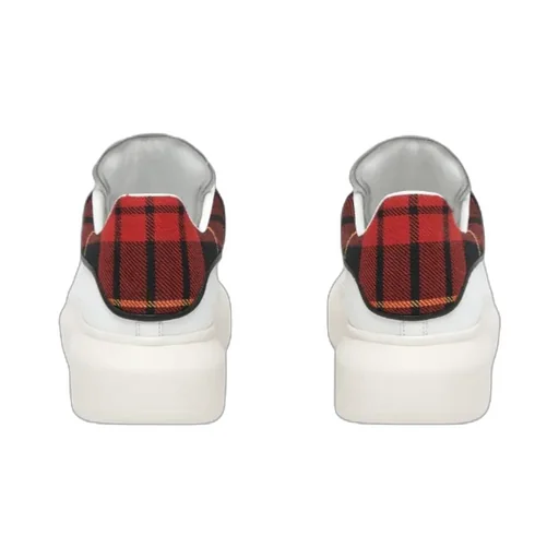 Oversized Sneaker In White/Red