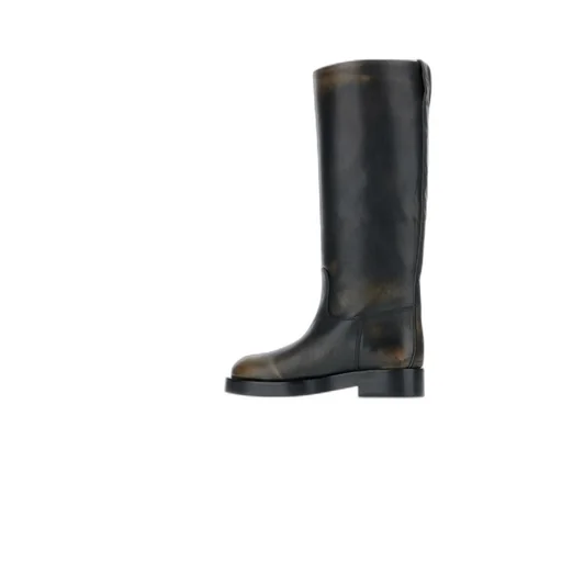 Round-Toe Boots