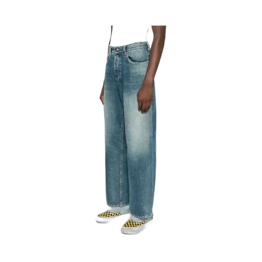 Belt-Loop Jeans