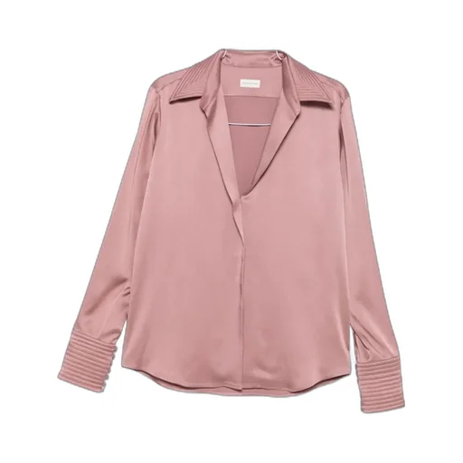 Long-Sleeved V-Neck Shirt