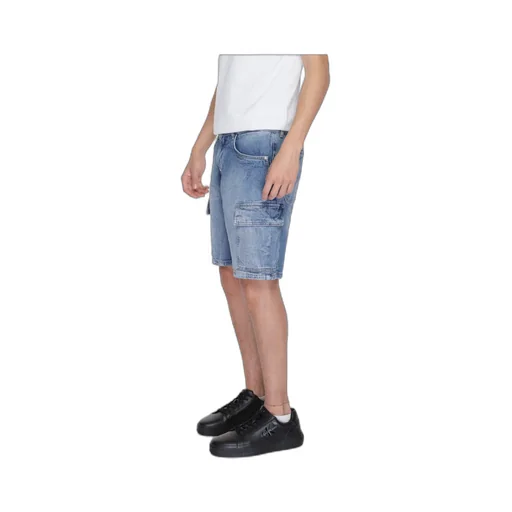 Bermuda Shorts With Belt Loops