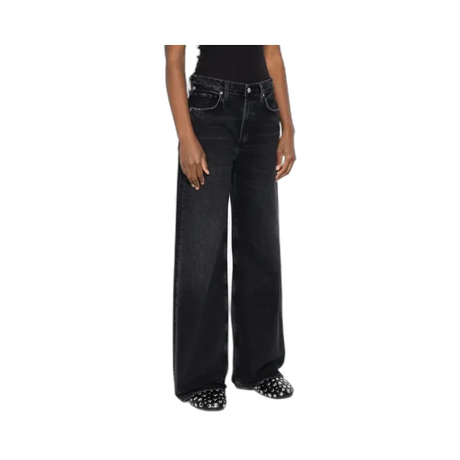 Wide-Leg Jeans