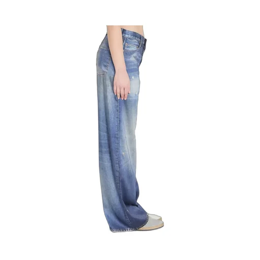 Golden Goose Deluxe Brand Wide-Leg Distressed Jeans