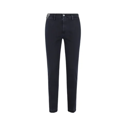 Button-Fastening Jeans