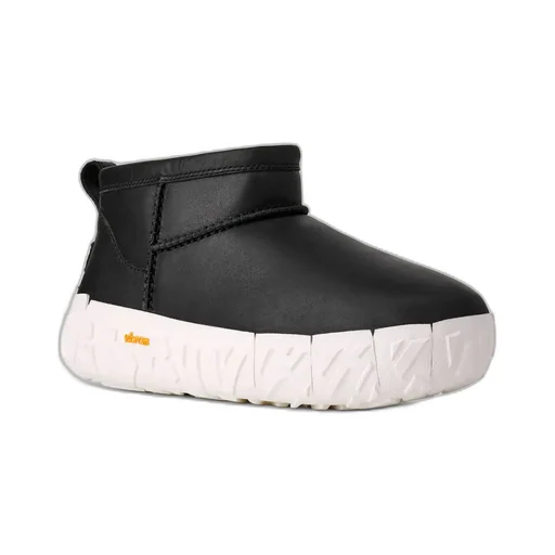 Classic Ultra Mini Wrap Tech Boots