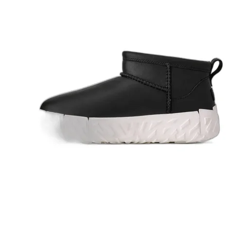Classic Ultra Mini Wrap Tech Boots